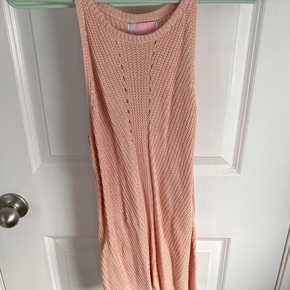 Sleeveless Knit top in peach